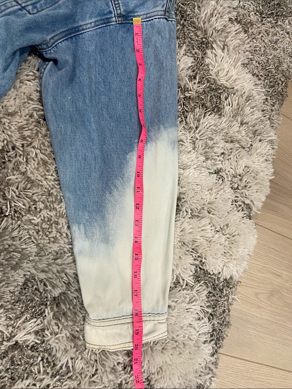 Vibrant Two-Tone Light Blue Denim Jacket size S - Picture 6 of 10